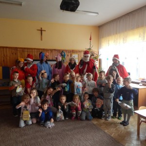 Wizyta świetego Mikołaja w Przedszkolu  (17)
