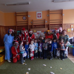 Wizyta świetego Mikołaja w Przedszkolu  (9)